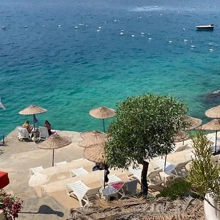 Апартаменты Kalkan Lovely 1 Bedroom Каш